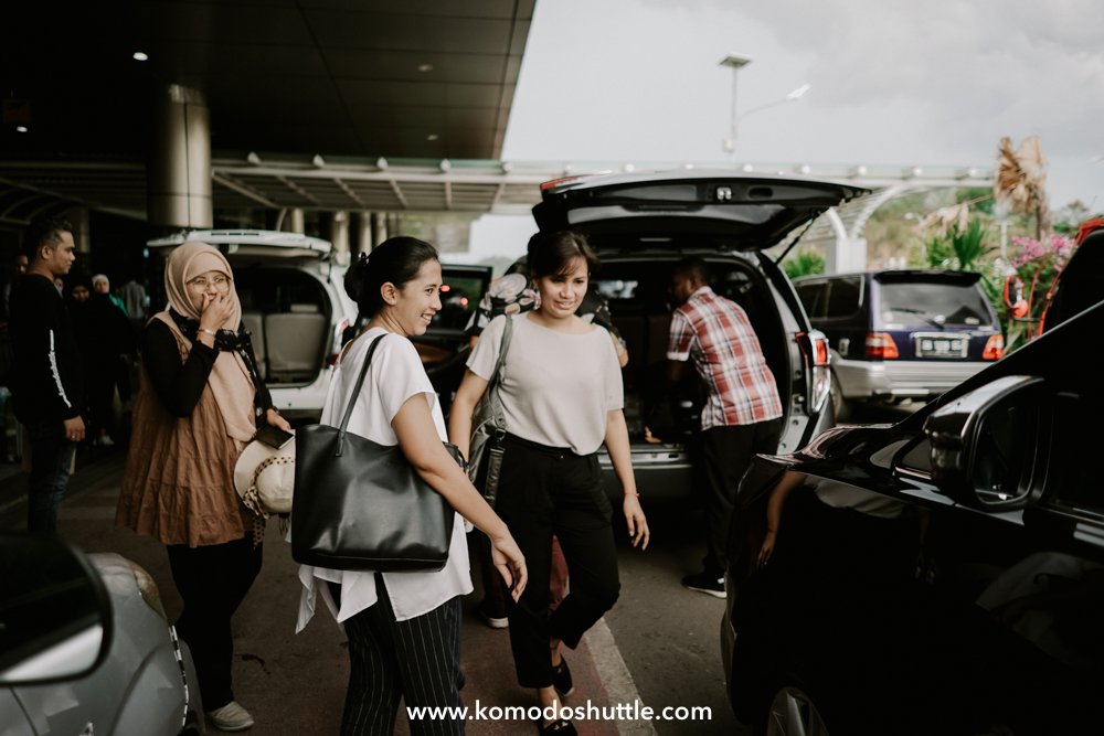 Read more about the article Galeri Foto Komodoshuttle